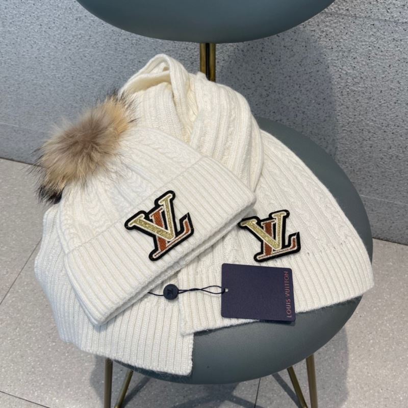 Louis Vuitton Caps Scarfs